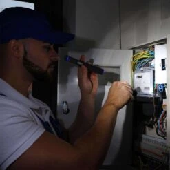 Police Security Pentacle 500 Lm Black LED Flashlight AA Battery -Luminexm Store 6f57f3a1 4567 4d64 963f dcf6bffde877