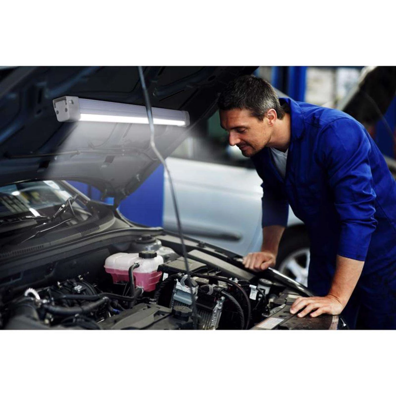 Feit SHOP 24 In. 1-Light Each 50 W LED Shop Light 6 Feit SHOP 24 In. 1-Light Each 50 W LED Shop Light - Image 4