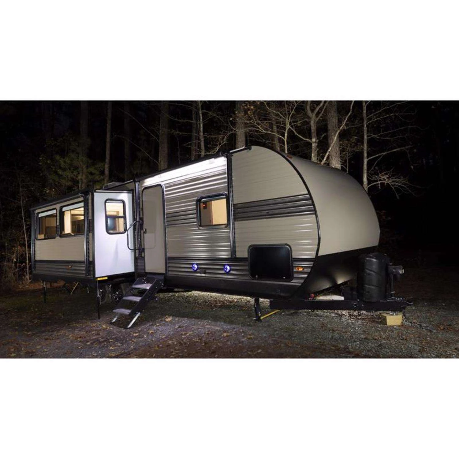 Feit SHOP 24 In. 1-Light Each 50 W LED Shop Light 7 Feit SHOP 24 In. 1-Light Each 50 W LED Shop Light - Image 5