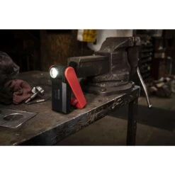 Coast 700 Lm LED Battery Stand (H Or Scissor) Work Light W/Magnet -Luminexm Store d668617c 0f28 4227 a0f1 eca6a72eeb50