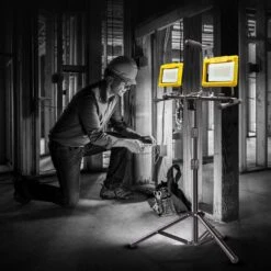 Feit Pro Series 12000 Lm LED Corded Tripod Work Light -Luminexm Store e8f940ab f4c3 45f5 a562 0a74c66717bb